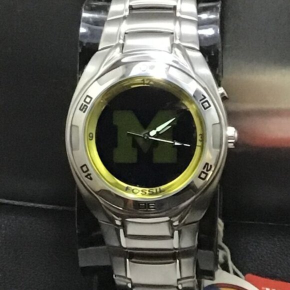 Michigan Wolverines NCAA Stainless-Steel Kaleido Watch by Fossil NEW (RARE) - Picture 7 of 9